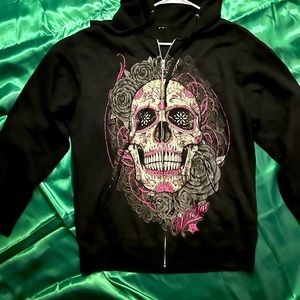 Wornstar skull hoodie